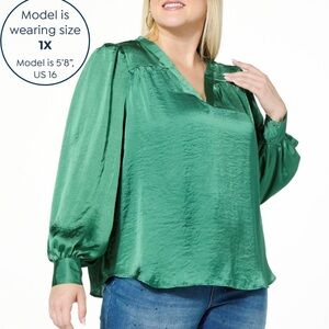 DG2 by Diana Gilman Green Satin Puff-Sleeve Blouse Size 1X Fabric Polyester